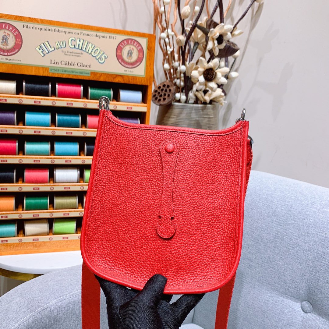 에르메스 미니 에블린16 로즈 은장 끌레망스 가죽